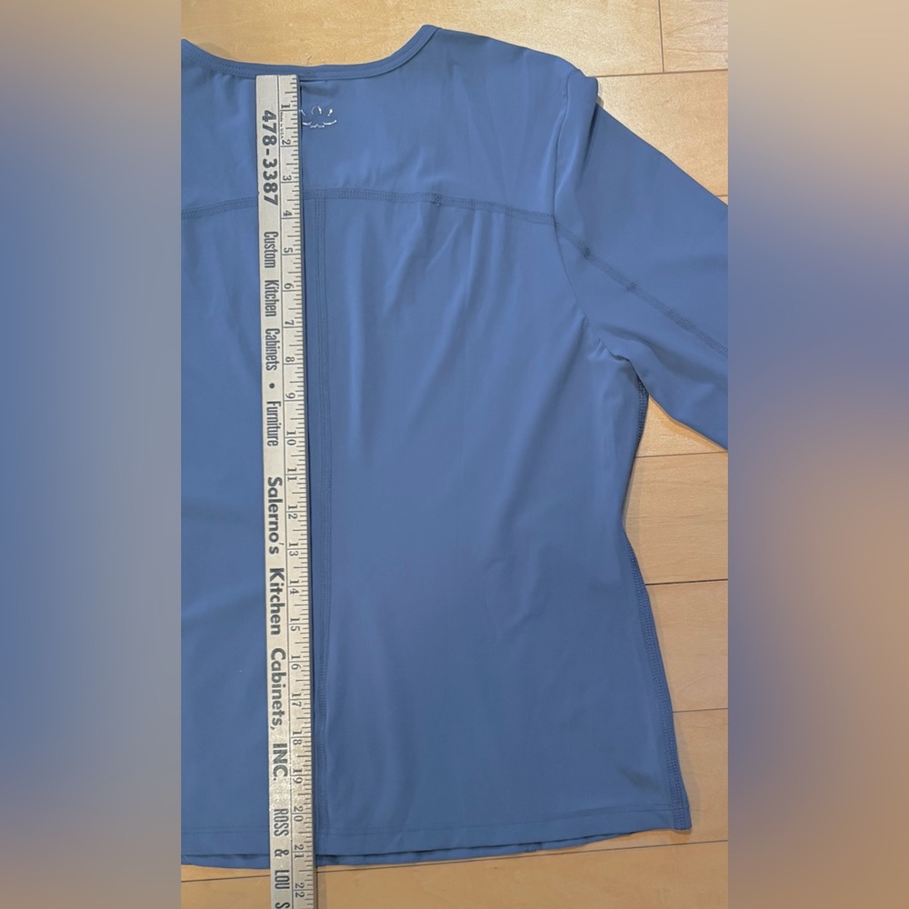 NWT Beyond Yoga Power beyond Lite Air Shield Long Sleeve Athletic Top - Grey - L - Picture 5 of 13